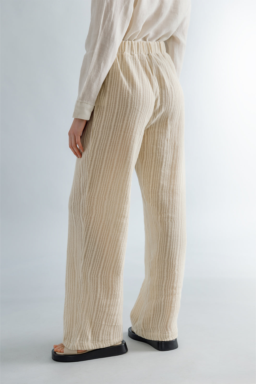 Linen Beige Pants with stripes