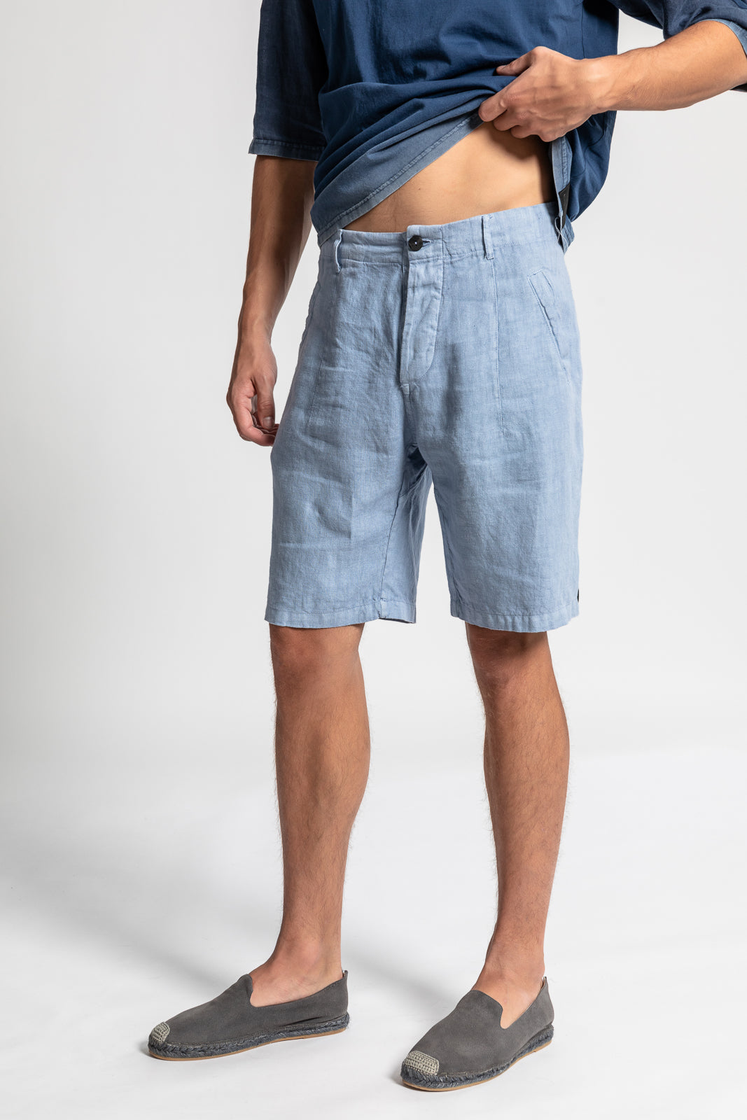SS24 Linen Tuck Shorts