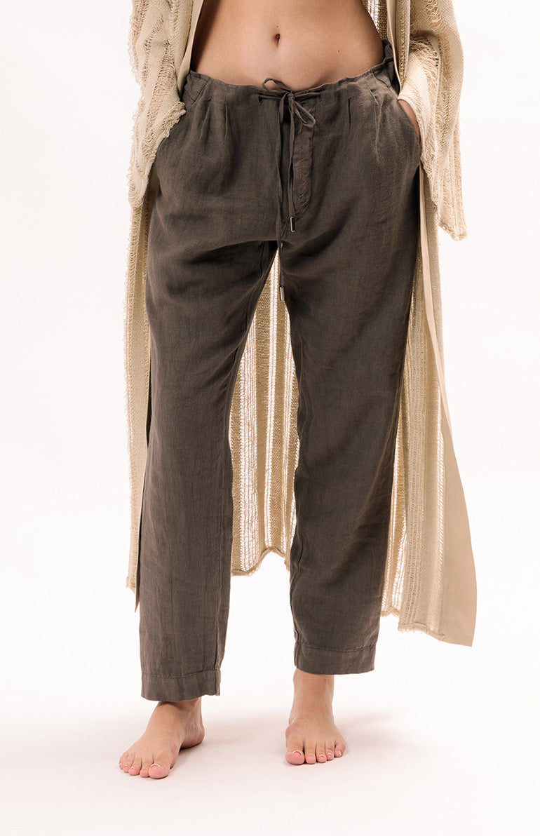 Linen Carrot Fit Pants p150